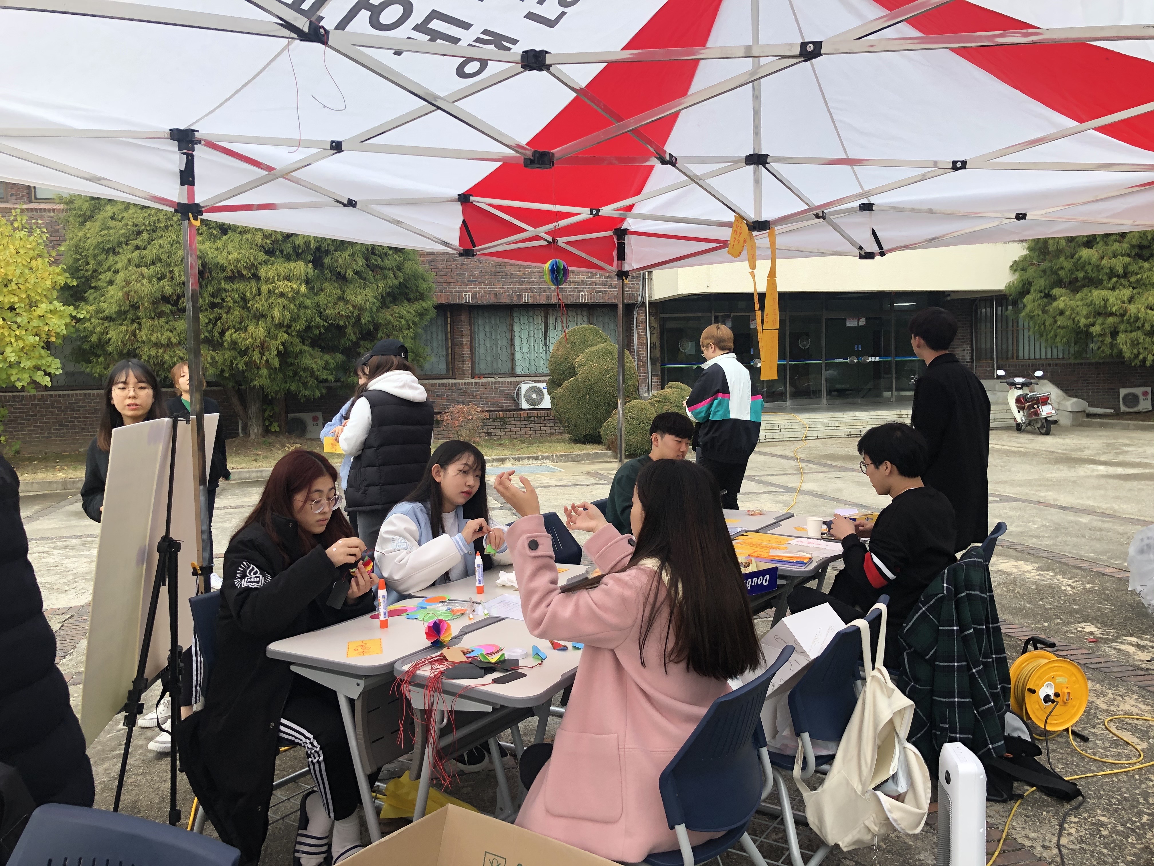 2019학년도 중국어교육과 학술제(1) 등록사진 3번째 이미지 (대체텍스트 : 2019%20학술제%20(8).jpg) - 자세한 사항은 하단 글 내용 참조