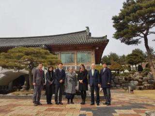 캐나다 퀸즈대학 관계자 방문 관련 썸네일 이미지