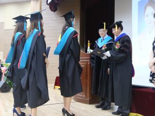 [2016학년도 학위수여식 개최] 관련 썸네일 이미지